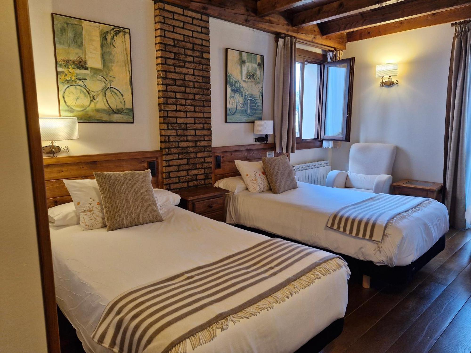 Hotel Rural Irati Selva De Irati Jaurrieta Εξωτερικό φωτογραφία